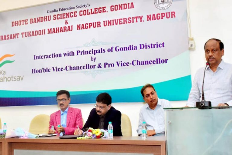 Hon.Vice-Chancellor’s-Visit Hon.Vice-Chancellors-Visit